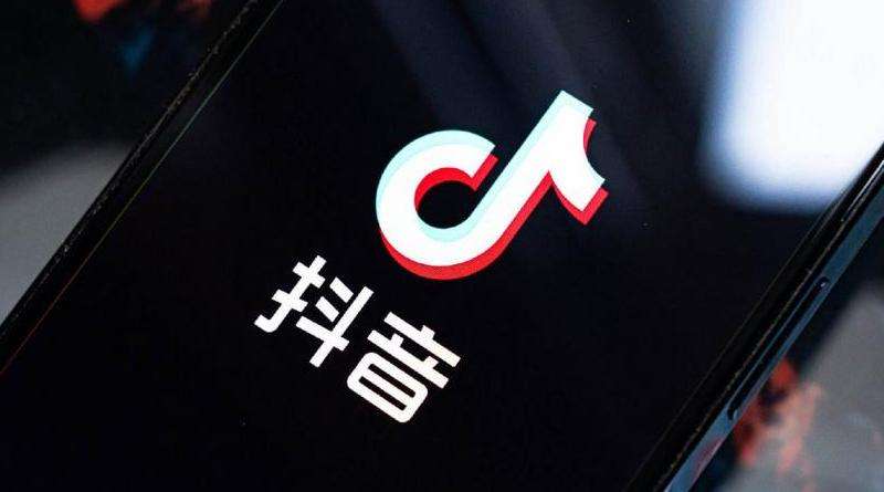FB手机版怎么找到粉丝团？